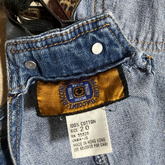 VTG 90s Y2K Denim Overalls Women Size 20
Adjustable length Made in Hong Kong - Picture 8 of 8